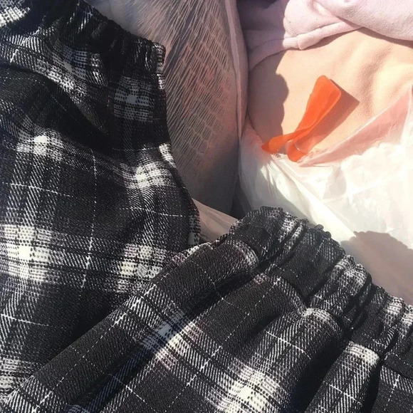 (2) Shein pajama pants - L​​ - Picture 2 of 4